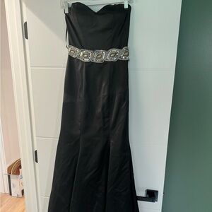 La Femme Black Gown 🖤